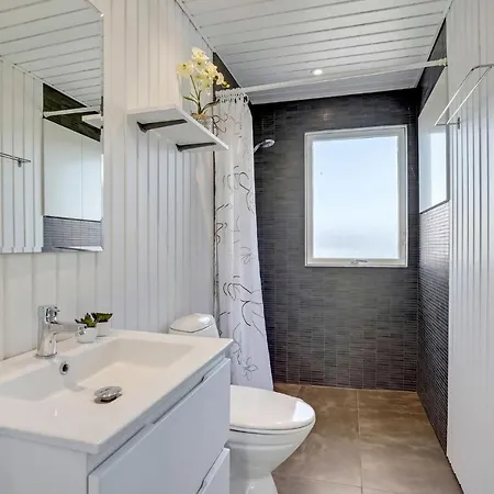 3 Bedroom Awesome In Σπίτι διακοπών Hejls