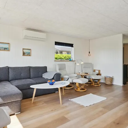 Stunning In With Wifi Holiday home *