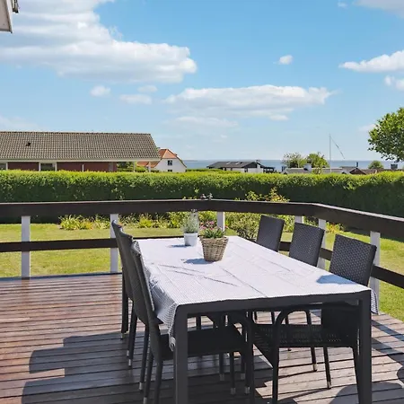 Holiday home Stunning In With Wifi *