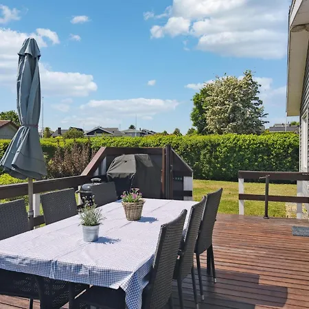 Holiday home Stunning In With Wifi *