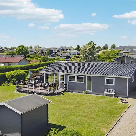 Holiday home Stunning In With Wifi