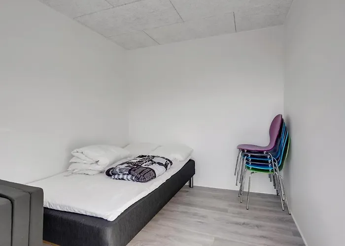 Holiday home 3 Bedroom Awesome In