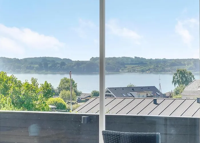 Holiday home 3 Bedroom Awesome In *