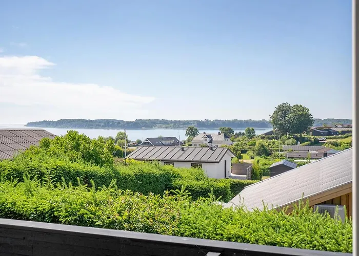 3 Bedroom Awesome In Holiday home Hejls